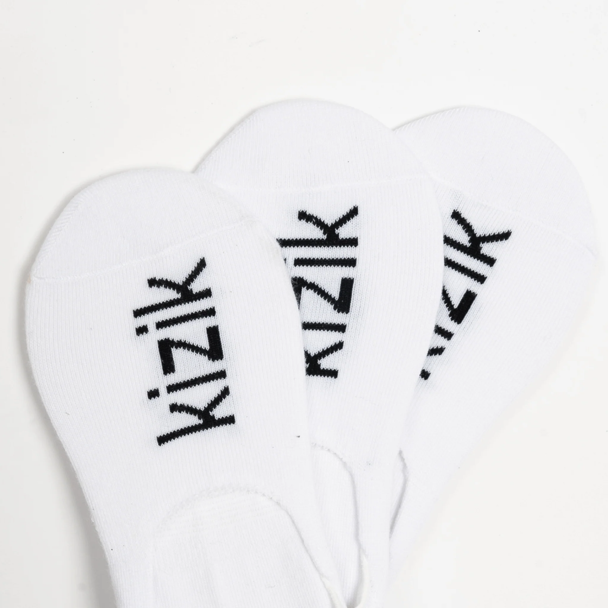 Kizik No Show Socks - White - 3 Pack - Image 4