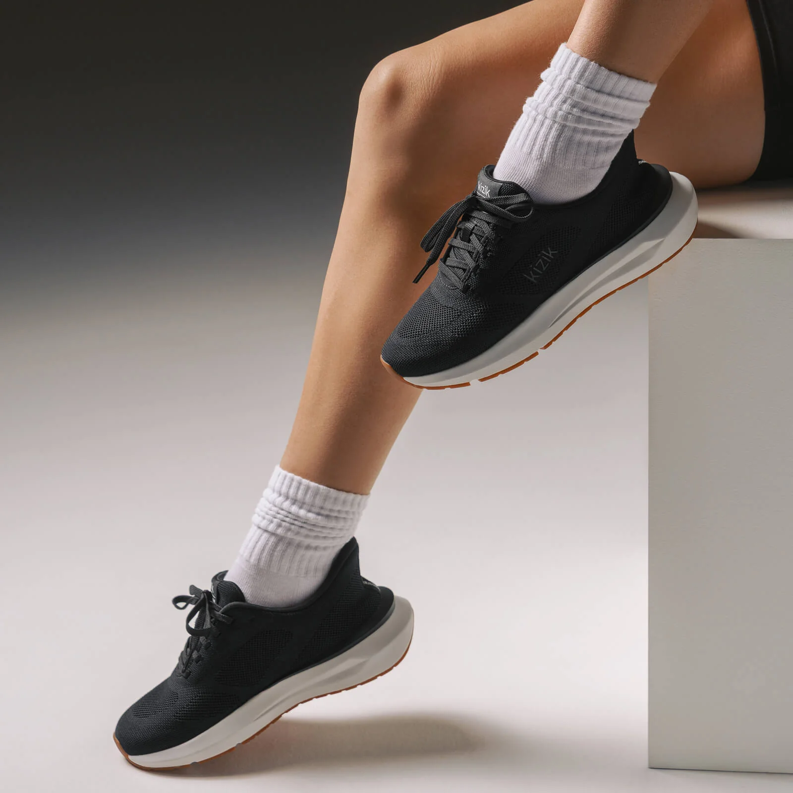 Women's Athens 2 Knit - Black/Bright White - Image 10